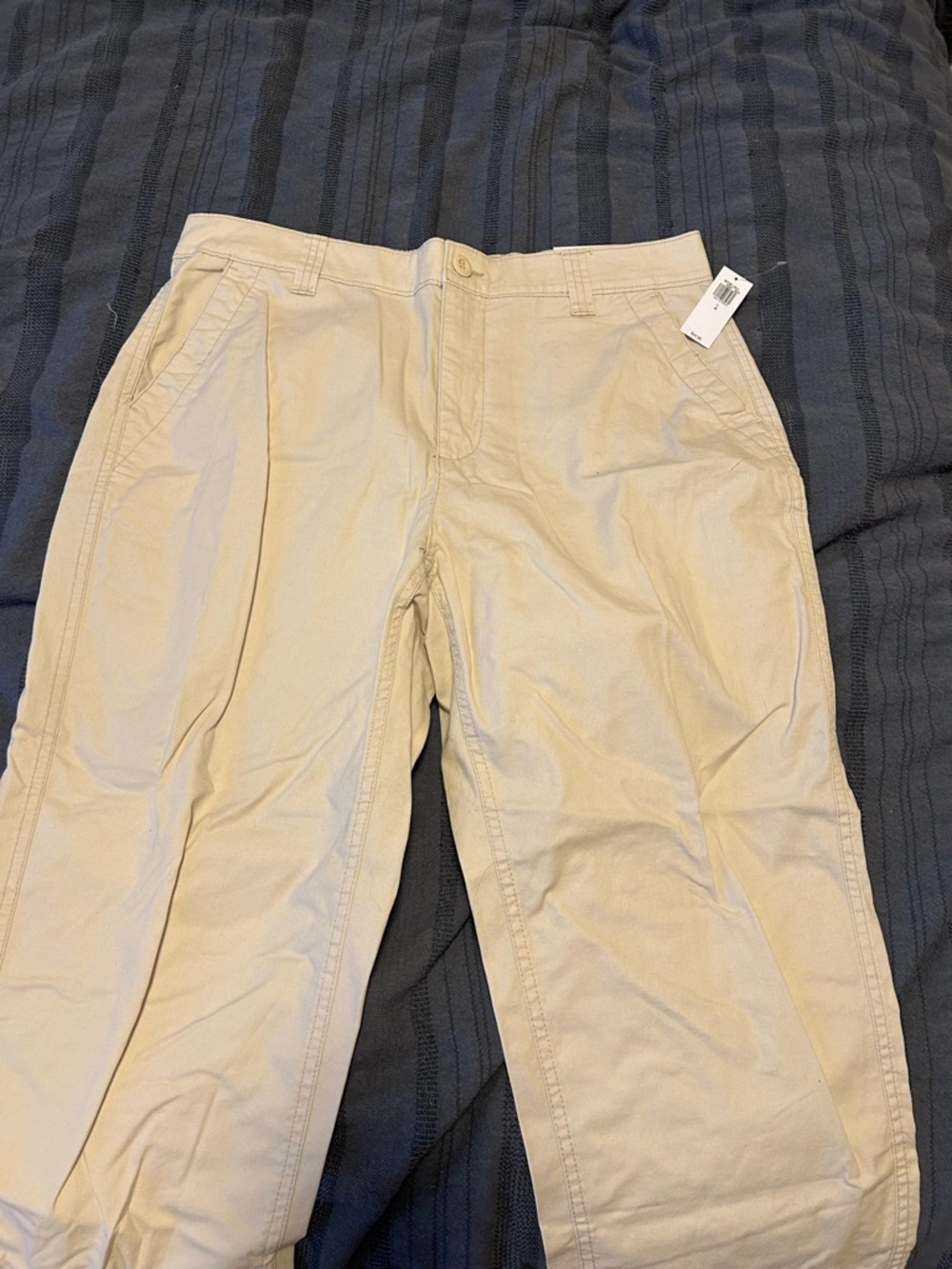 Old Navy Women’s Light Beige Chino Pants